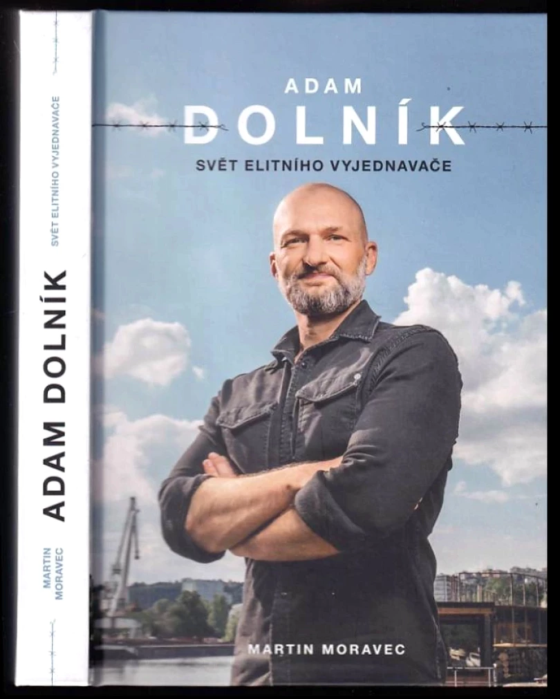 Levně Adam Dolník (Martin Moravec, 2024)