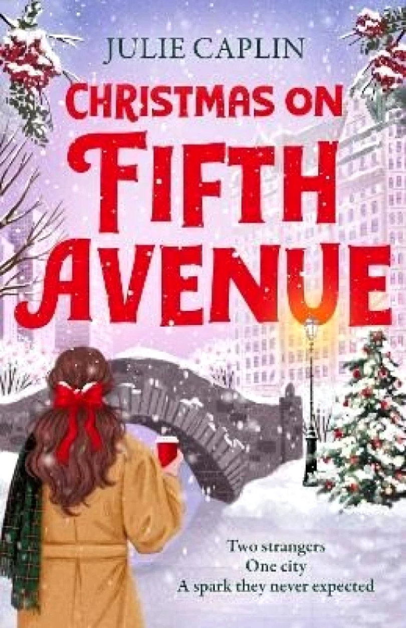 Levně Christmas on Fifth Avenue (Julie Caplin, 2025)