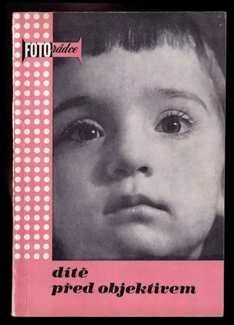 Dítě před objektivem (Alena Šourková, 1959)