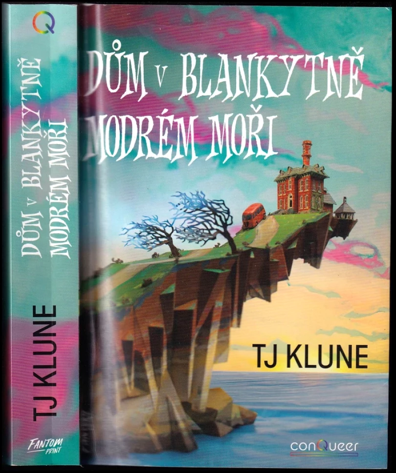 Dům v blankytně modrém moři (TJ Klune, 2022)