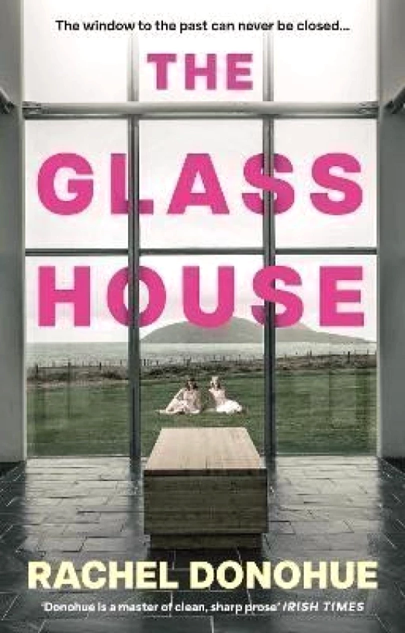 Glass House (Rachel Donohue, 2025)