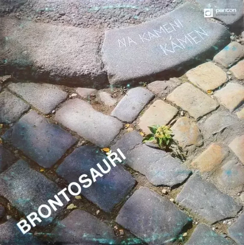 Levně Na Kameni Kámen (91/1) (Brontosauři, )