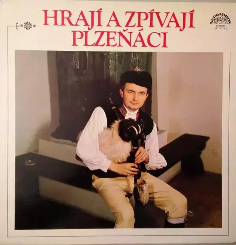 Levně Hrají A Zpívají Plzeňáci (Various, 1980)