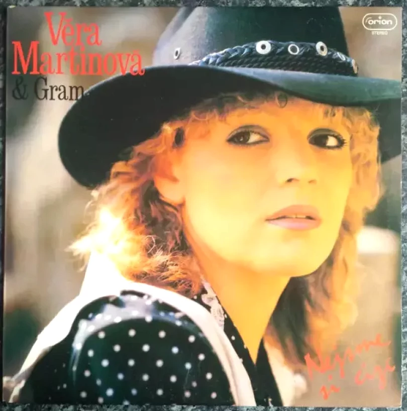 Levně Nejsme Si Cizí (Věra Martinová, 1991)