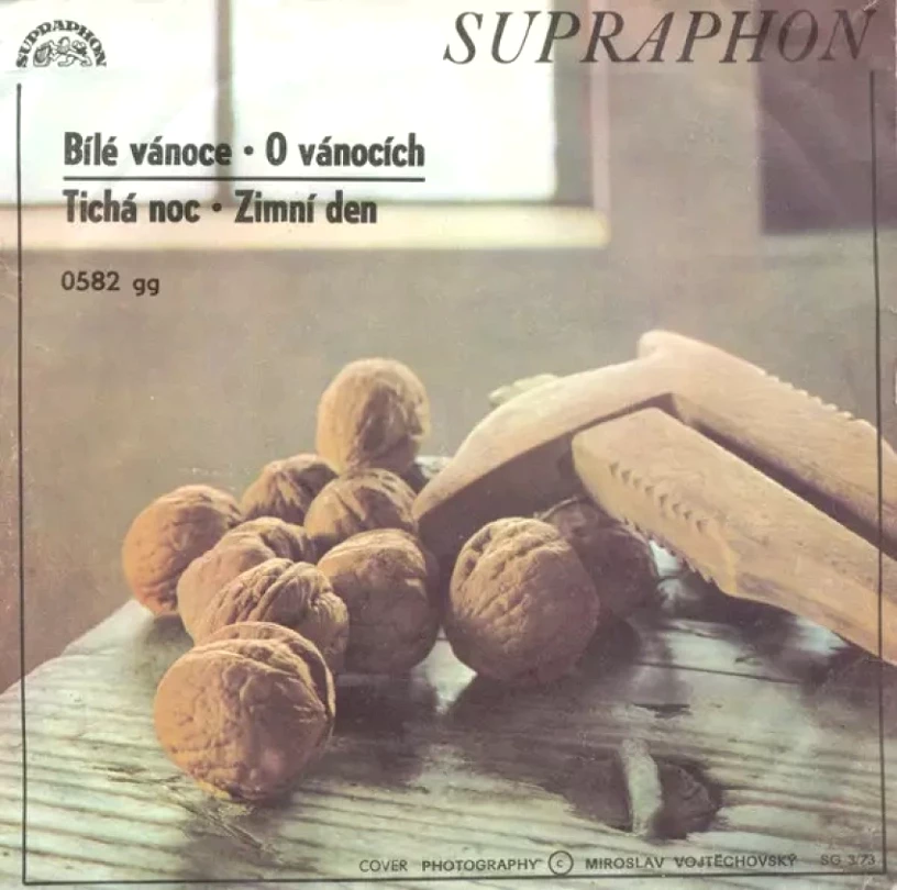 Levně Bílé Vánoce • O Vánocích / Tichá Noc • Zimní Den (Yvetta Simonová, 1974)