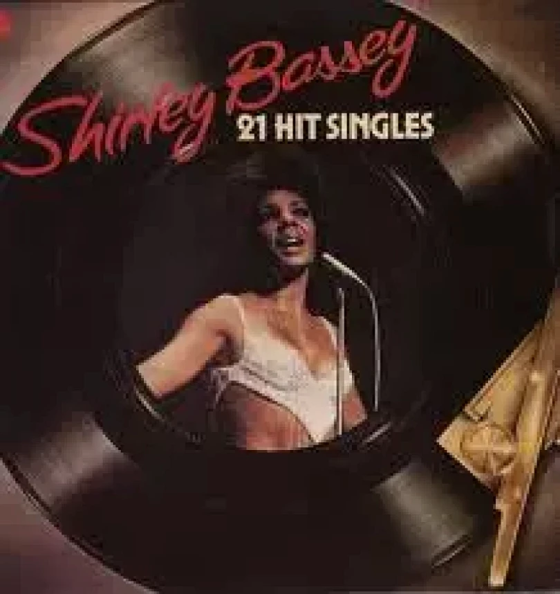 Levně 21 Hit Singles (Shirley Bassey, )