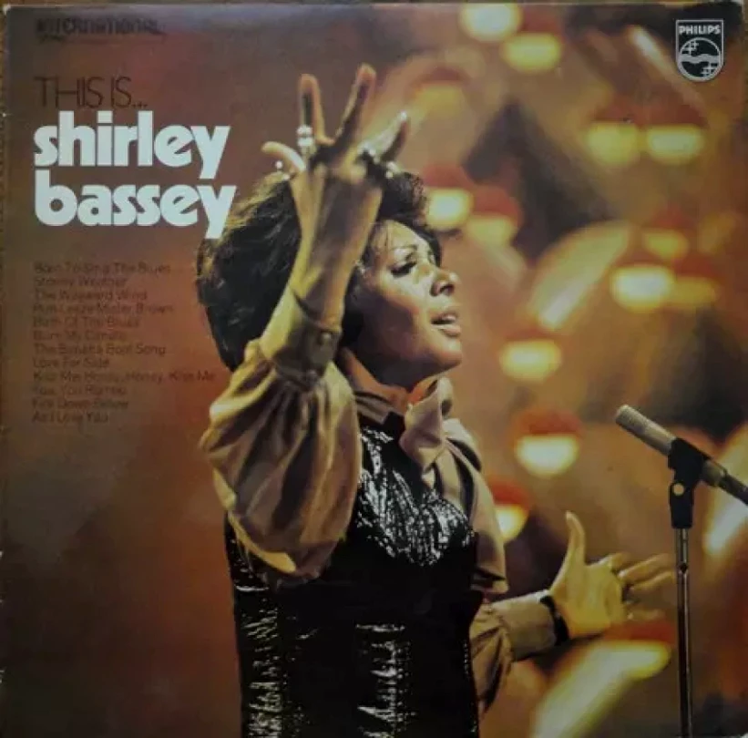 Levně This Is... Shirley Bassey (Shirley Bassey, )