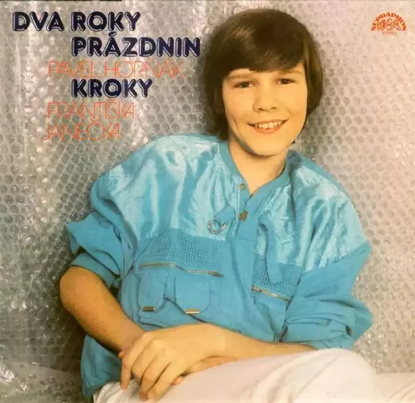 Levně Dva Roky Prázdnin (Kroky, 1986)