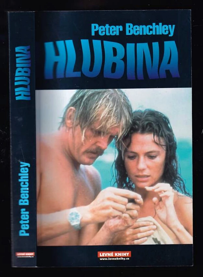 Hlubina (Peter Benchley, 2009)
