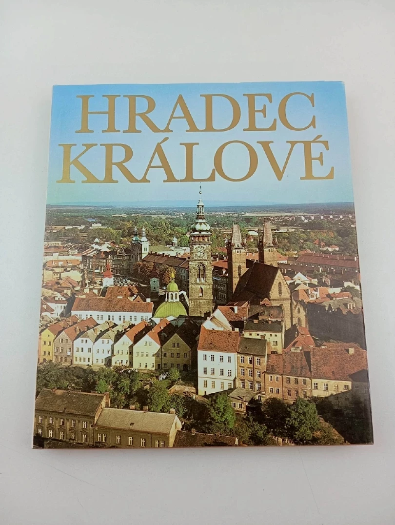 Hradec Králové (Karel Boušek, 1976)
