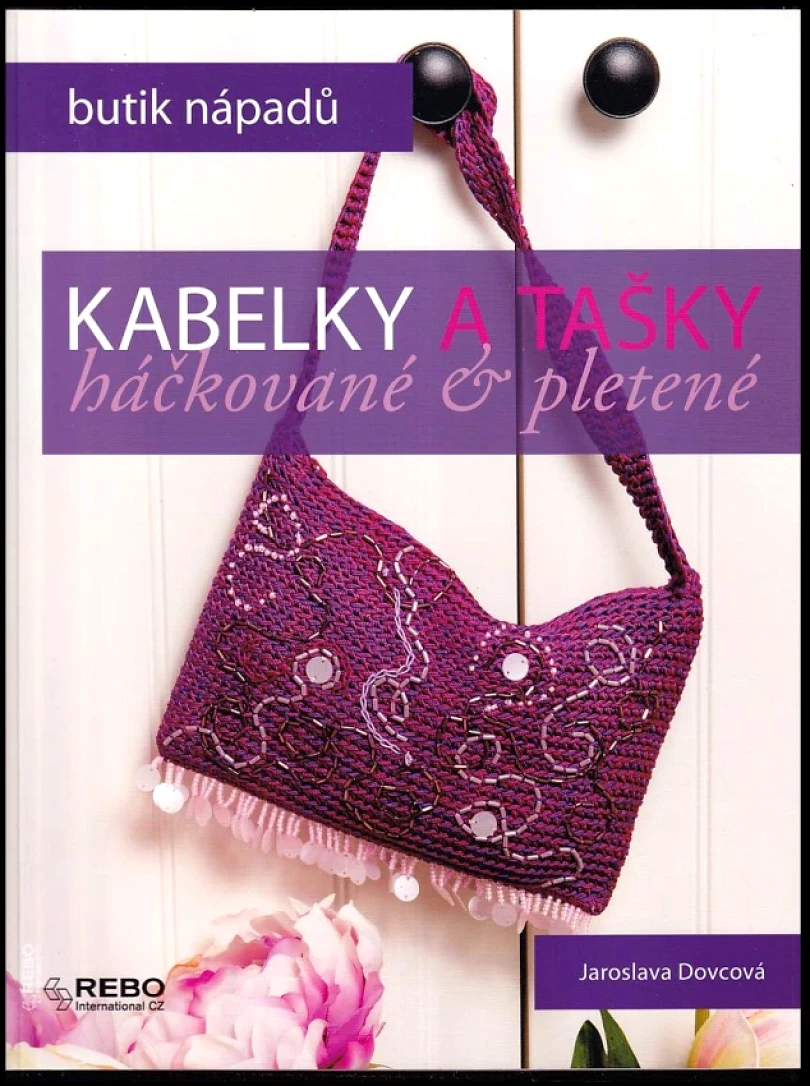 Kabelky a tašky (Jaroslava Dovcová, 2014)