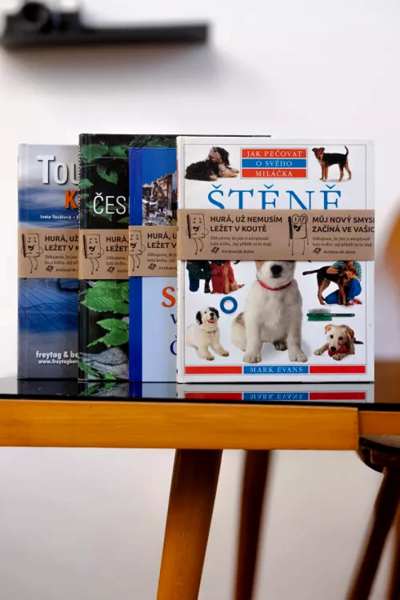 Kniha k adopci: Příroda (Různí autoři, )