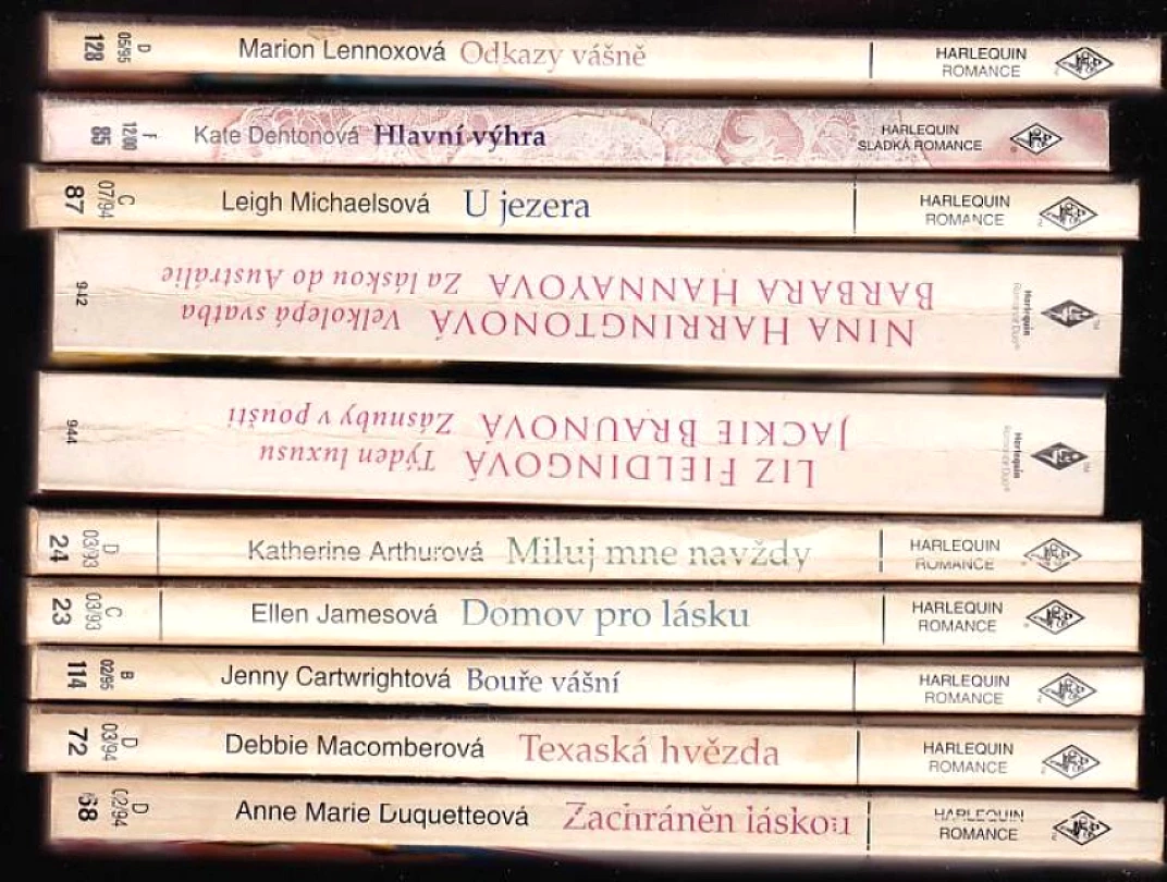 Levně KOMPLET Harlekýnky 10X Odkazy vášně + Hlavní výhra + U jezera + Velkolepá svatba + Týden luxusu + Miluj mne navždy + Domov pro lásku + Bouře vášní ...