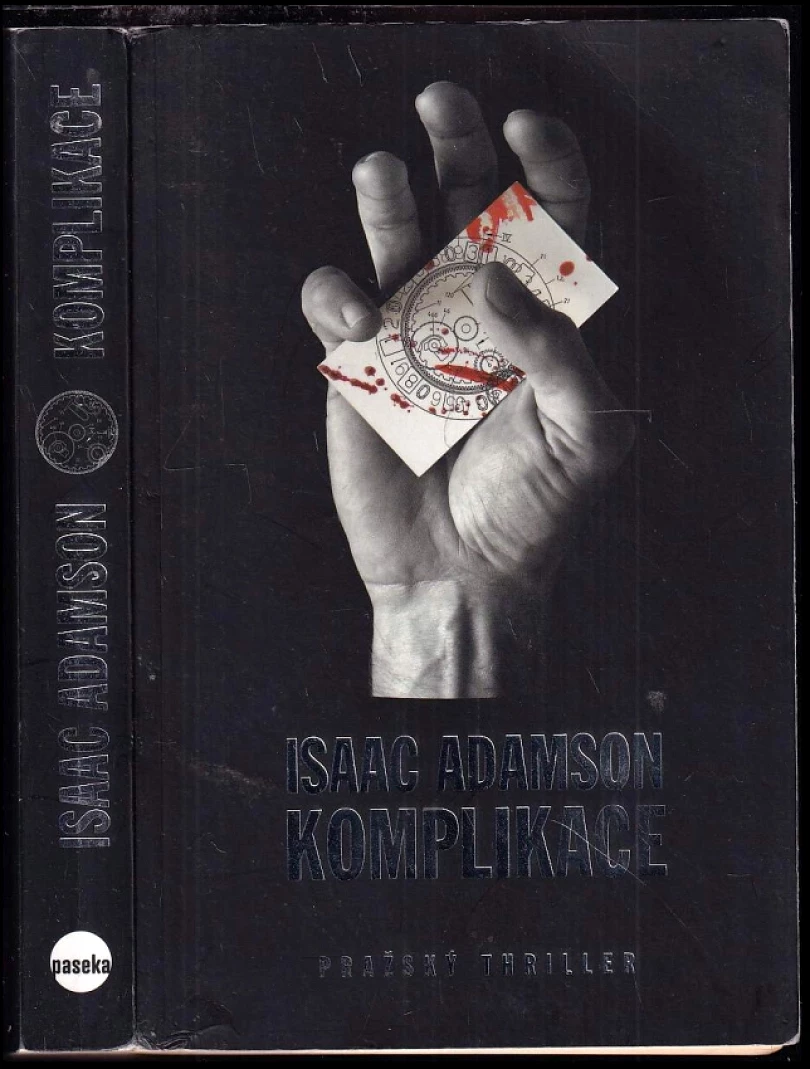 Komplikace (Isaac Adamson, 2013)