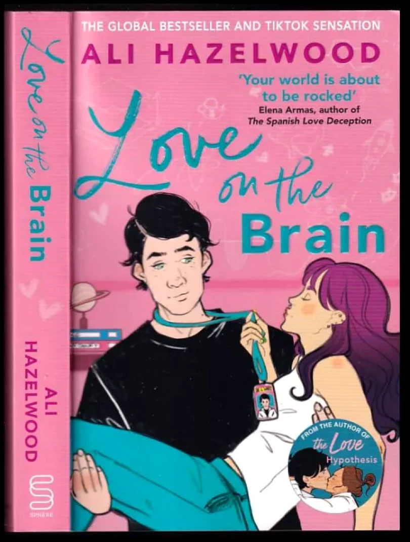Levně Love on the brain (Ali Hazelwood, 2022)