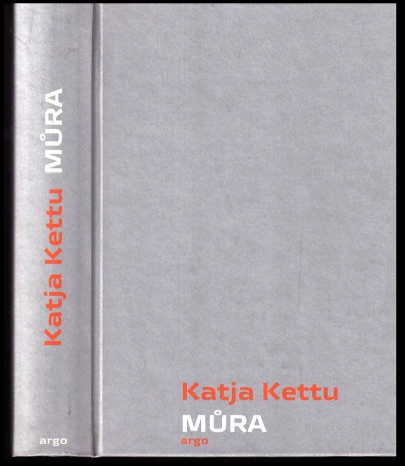 Můra (Katja Kettu, 2017)