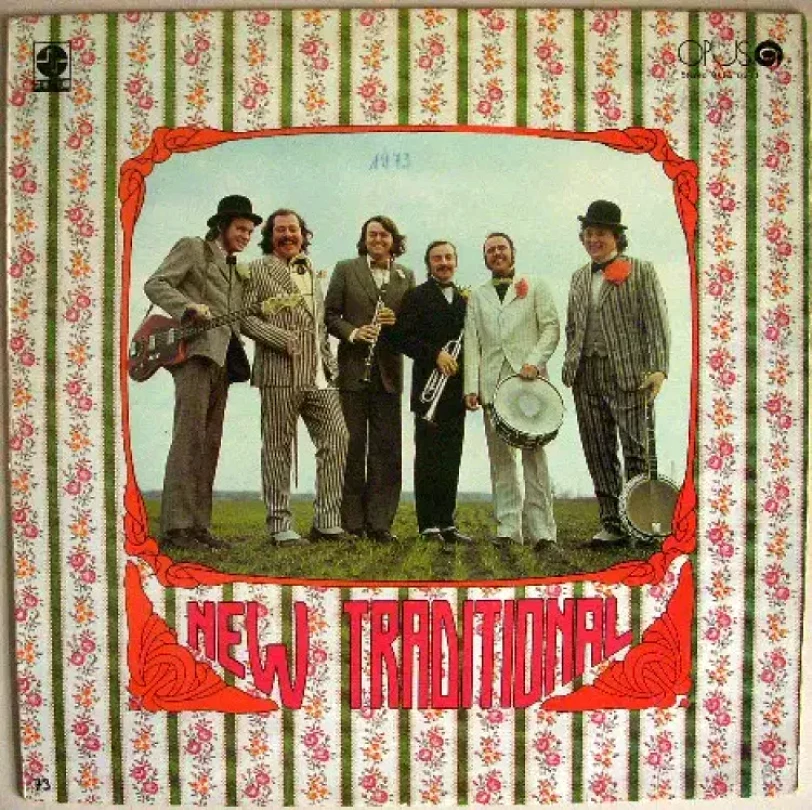 Levně New Traditional (Nový Tradicionál, 1975)