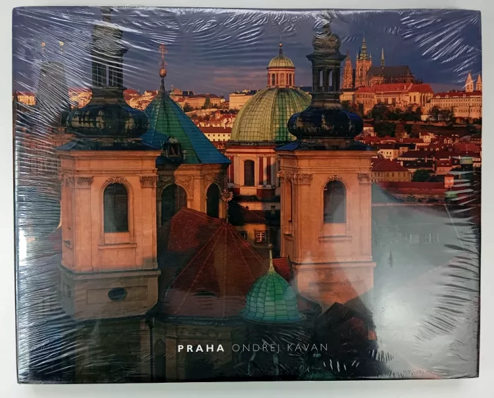 Levně Praha (Ondřej Kavan, 2009)