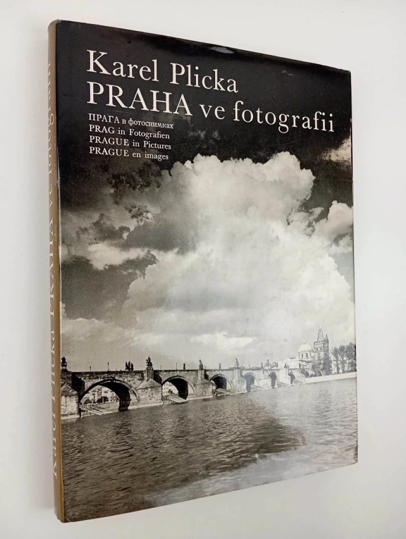 Praha ve fotografii (Karel Plicka, 1980)