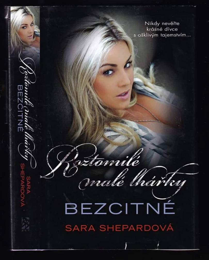 Levně Roztomilé malé lhářky (Sara Shepard, 2013)