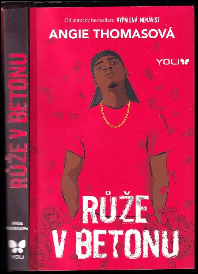 Růže v betonu (Angie Thomas, 2022)