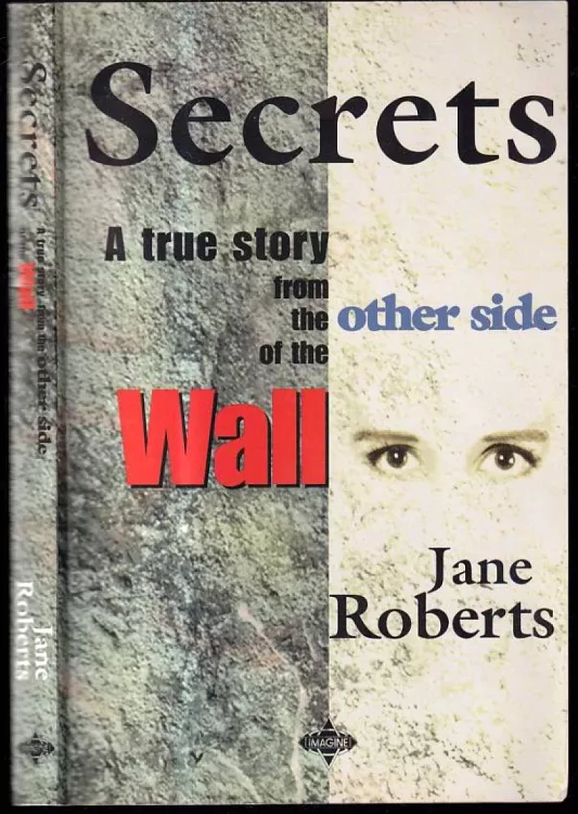 Levně Secrets (Jane Roberts, 1995)