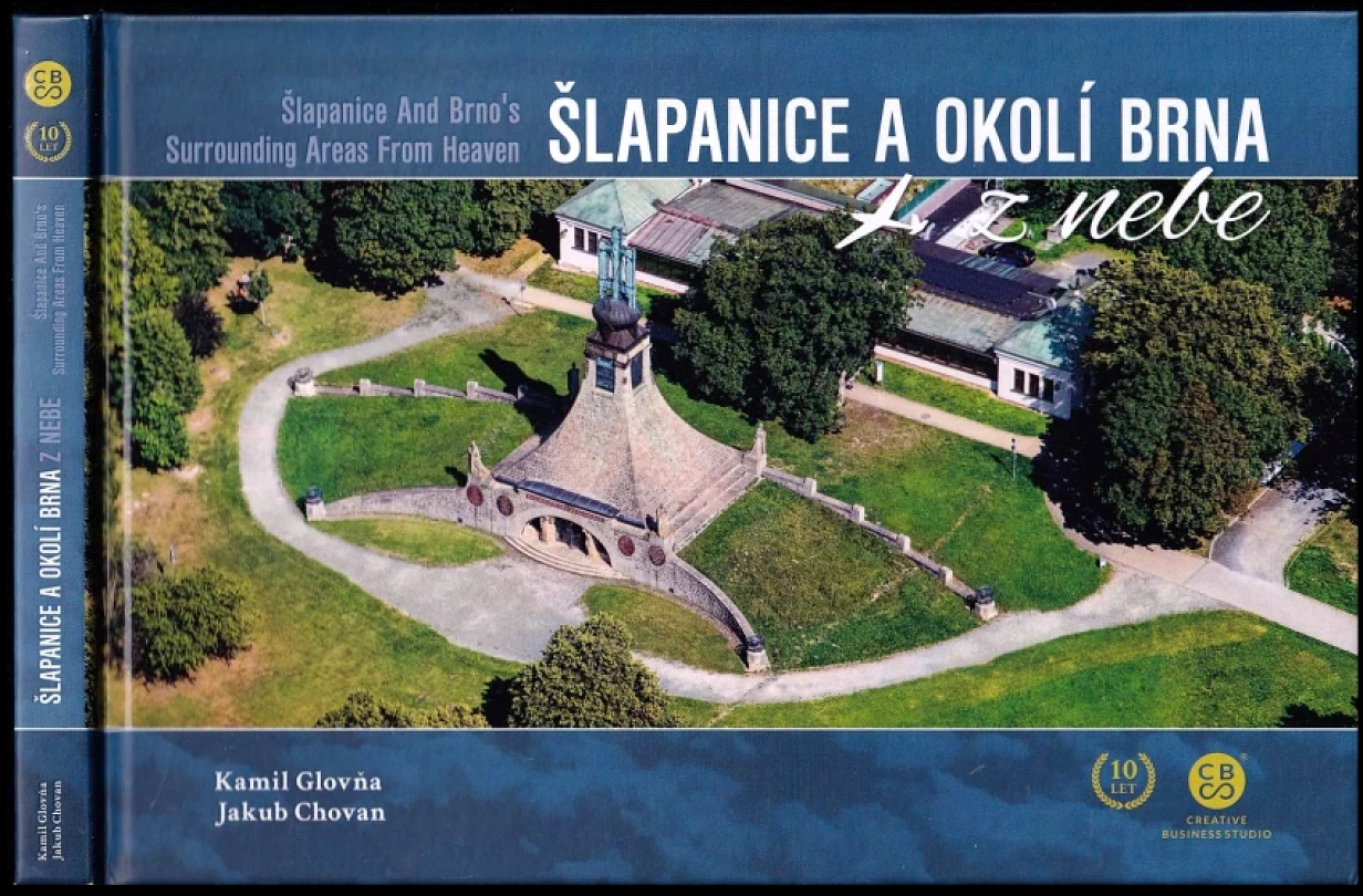 Šlapanice a okolí Brna z nebe (Kamil Glovňa, 2021)