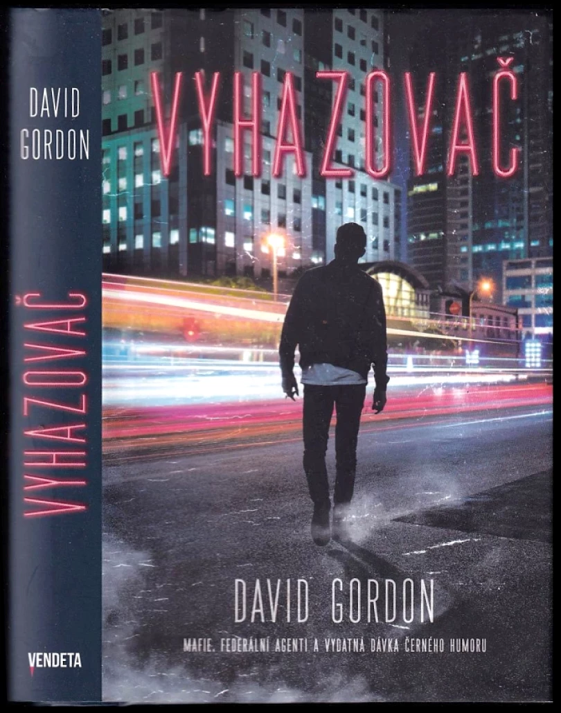 Vyhazovač (David Gordon, 2020)