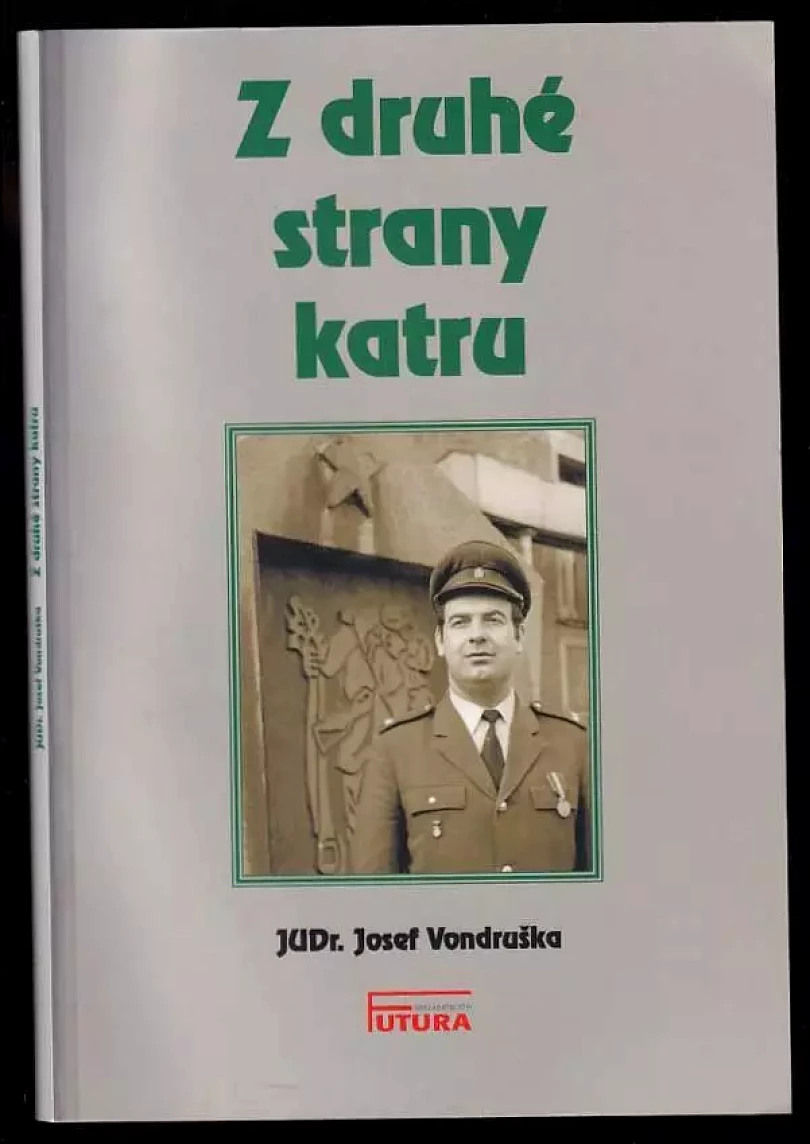 Z druhé strany katru (Josef Vondruška, 2012)