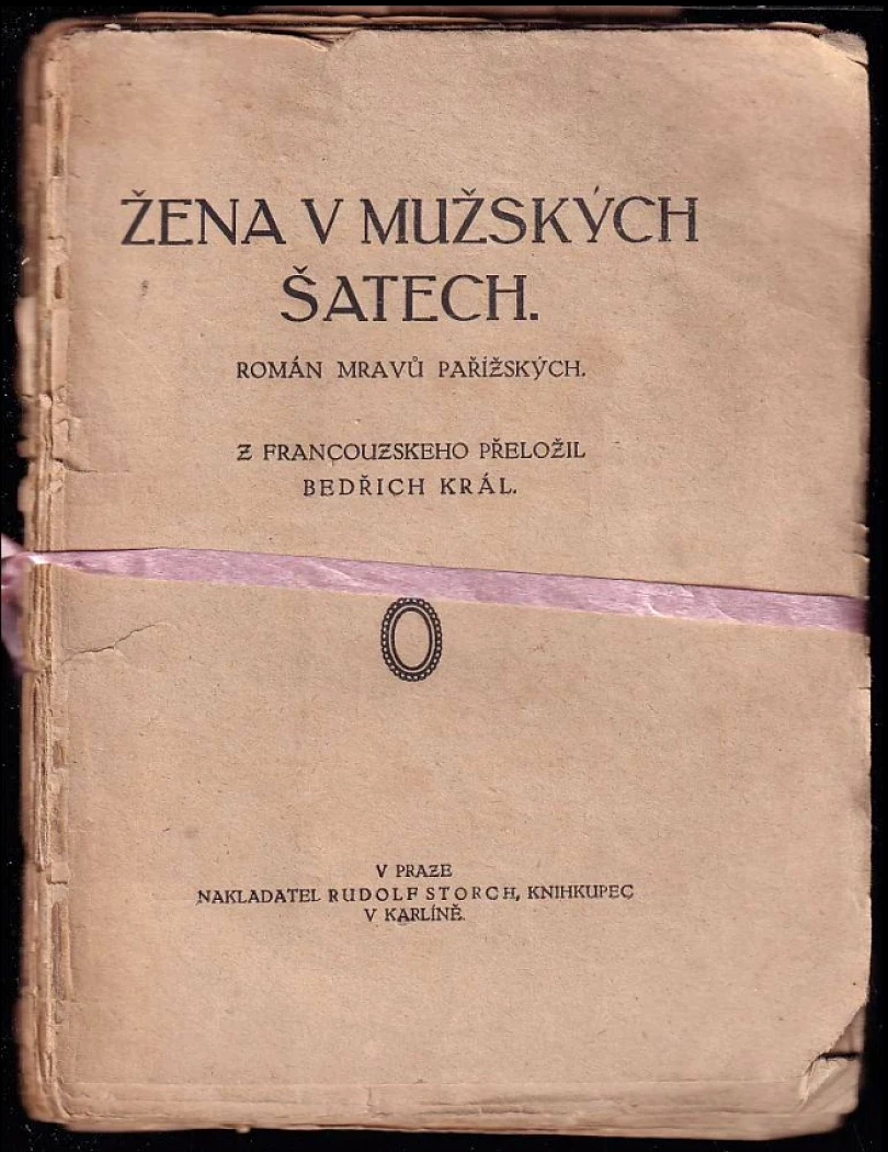 Žena v mužských šatech (, )