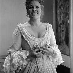 Pilar Lorengar