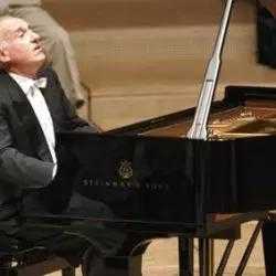 Maurizio Pollini
