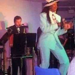 Ria Hamilton