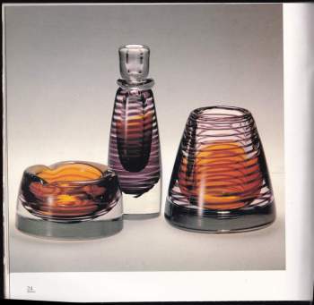 Gabriel Urbánek: 575 let sklárny v Chřibské, 1414-1989