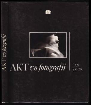 Akt ve fotografii