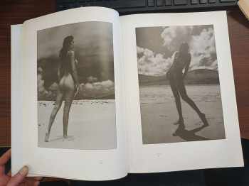 Milan Šára: Akty