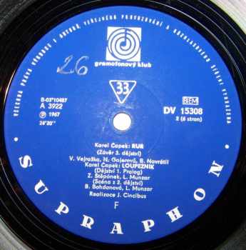 Karel Čapek: Album Scén Z Divadelních Her (Lásky Hra Osudná, Rur, Loupežník, Ze života Hmyzu, Věc Makropulos, Bílá Nemoc, Matka, Adam Stvořitel) (3xLP)