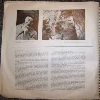 Karel Čapek: Album Scén Z Divadelních Her (Lásky Hra Osudná, Rur, Loupežník, Ze života Hmyzu, Věc Makropulos, Bílá Nemoc, Matka, Adam Stvořitel) (3xLP)