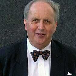 Alexander McCall Smith