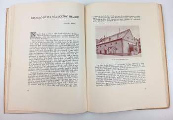 Almanach divadla sdružených měst východočeských a českého severu