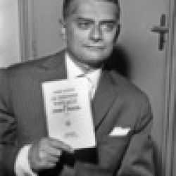 André Kédros