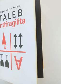 Nassim Nicholas Taleb: Antifragilita