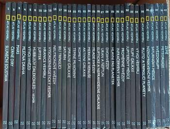 Atlas vesmíru díly 1-5, 9, 10, 12, 13, 15, 17-22, 24-40