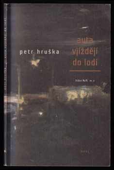 Auta vjíždějí do lodí