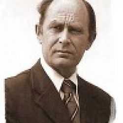 Antony C Sutton