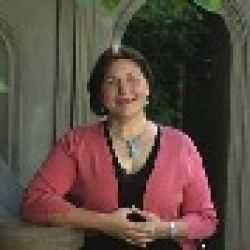 Kim Edwards