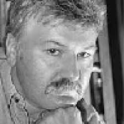 Loren D Estleman