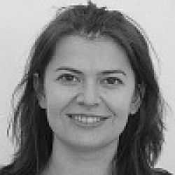 Marta Helingerová