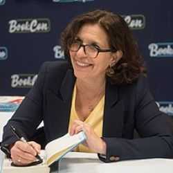 Raquel J. Palacio