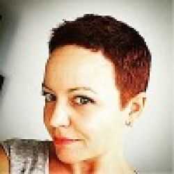 Sarah Knight